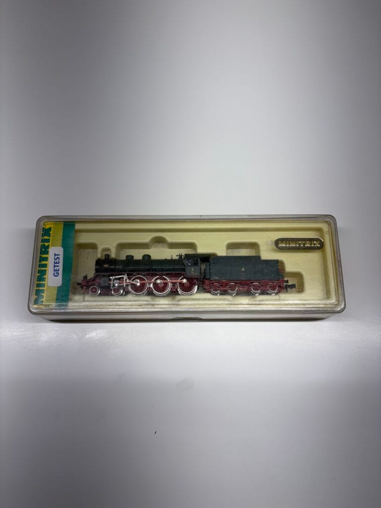 Minitrix 12088 Steam Locomotive