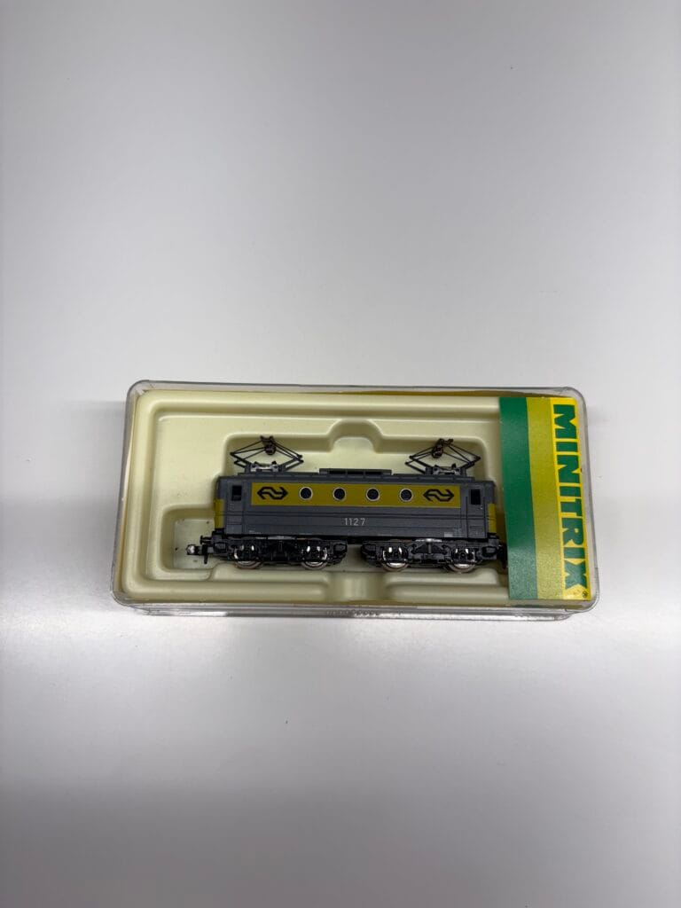 Minitrix 12069 NS Locomotief