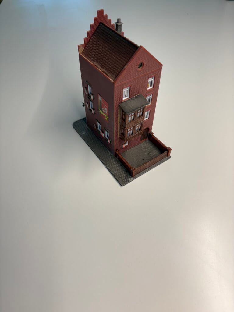 Faller n scale buildings